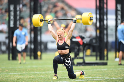 annie-thorisdottir-midline