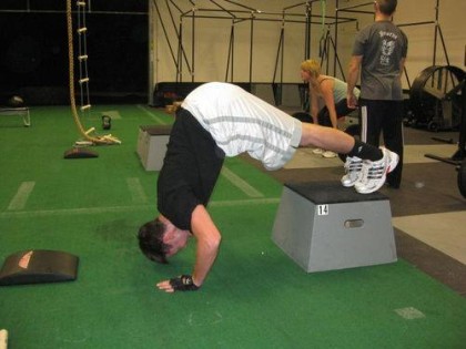 deficit handstand push ups