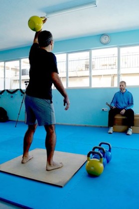 kettlebell snatch-1