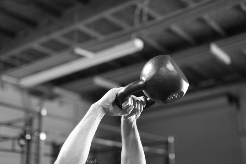 kettlebell-swing kettlebell-swing